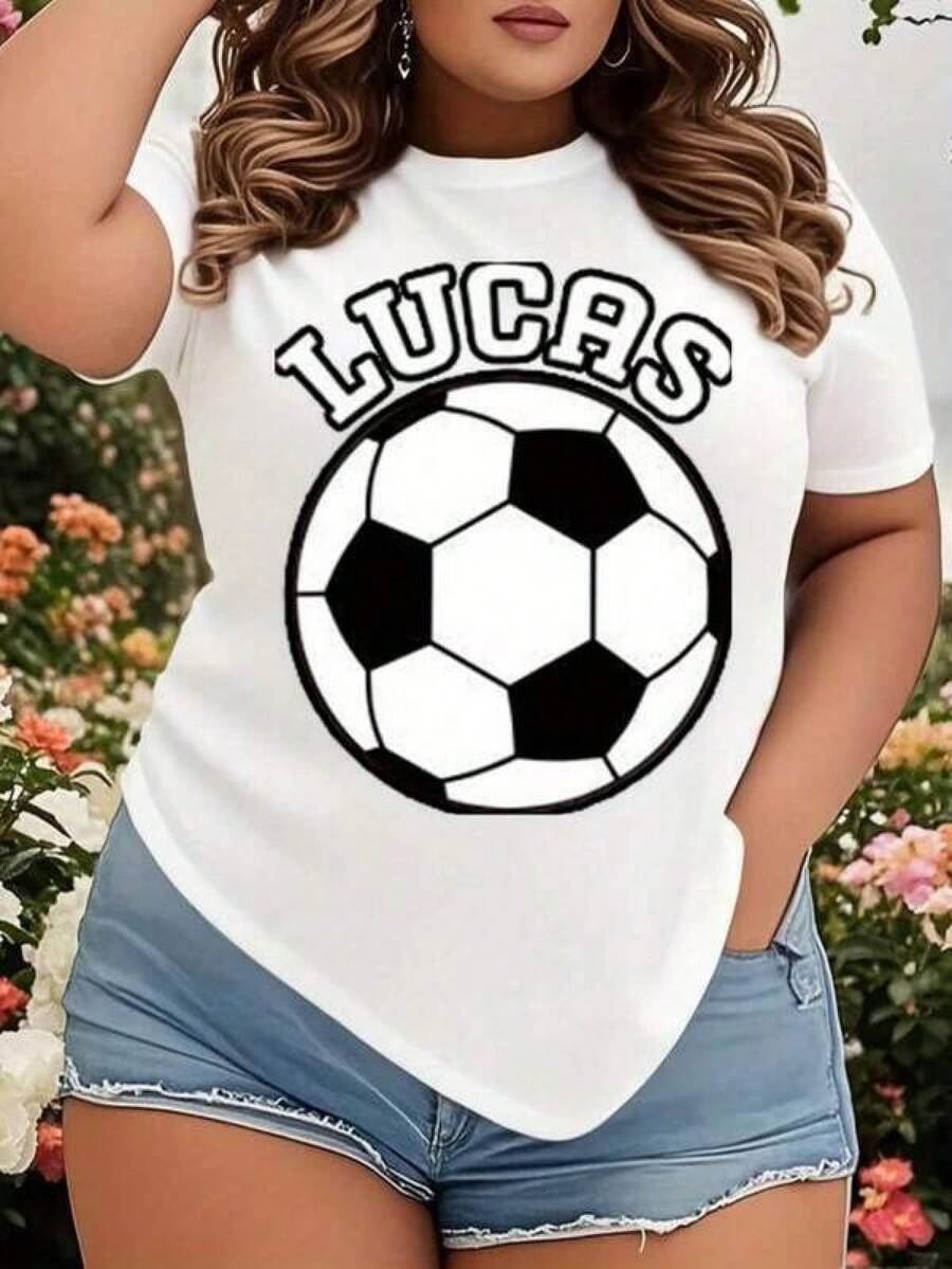 Camiseta Estilo UrbanoWomen's & Unisex Personalized‑Style Soccer Ball T‑Shirt - White Football Fan Tee With Custom Lettering & Graphic Print, Soft Breathable Lightweight, Casual Sports‑Themed Outfit, Machine Washable Short Sleeve Shirt For Sports Events & Casual Attire,Camiseta informal negra de cuello redondo para hombre, camisas para niños, ropa para niñas, conjuntos de chicas de televisión, conjuntos a juego para madre e hija, adecuados para regalos de San Valentín, unisex - Blanco - Ver 1