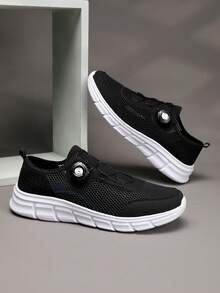 Zapatillas casuales transpirables de malla para hombres talla grande 39-48, con correa elástica sin cordones, suela de EVA ligera y con absorción de impactos, para caminar a diario, ocio al aire libre y desplazamientos versátiles - Blanco y Negro - Ver 2