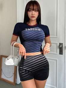 Camiseta de manga corta de mujer con estampado de letras y parches, camiseta gráfica para el verano - Azul marino - Ver 5