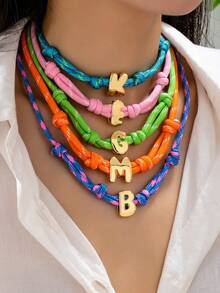 1 pieza Collar de cuerda trenzada de colores de dopamina con colgante de letra de burbuja - Collar de cuerda de colores de verano con inicial personalizada, regalo de amistad personalizable para mujeres - Multicolor - Ver 3