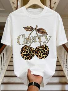 T-shirt à manches courtes et col rond pour hommes, style décontracté d'été, avec une esthétique emo trap rap et rock, et un style eboy. Ce t-shirt léger pour hommes est un vêtement de base polyvalent pour l'été, en couleur et à manches courtes. Vendu individuellement, idéal pour l'assortiment familial. Un t-shirt imprimé décontracté élégant avec une coupe décontractée, parfait pour le port quotidien. - Blanc - Voir 4