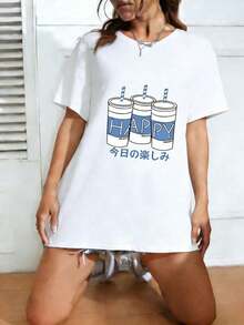 One Women's 100% Cotton Loose-Fitting T-Shirt With A Cute Illustration Of A Drinking Glass With The Word "HAPPY" And A Japanese Letter Graphic Print. Soft, Breathable, Casual, And Loose-Fitting, Ideal For Everyday Wear And Summer. 180g 100% Cotton, Designs Are Printed. Unisex. - 白色 - 查看 5