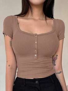 Blusa casual de mujer de unicolor con botones delanteros y mangas cortas, top lindo para uso diario - Camel - Ver 6