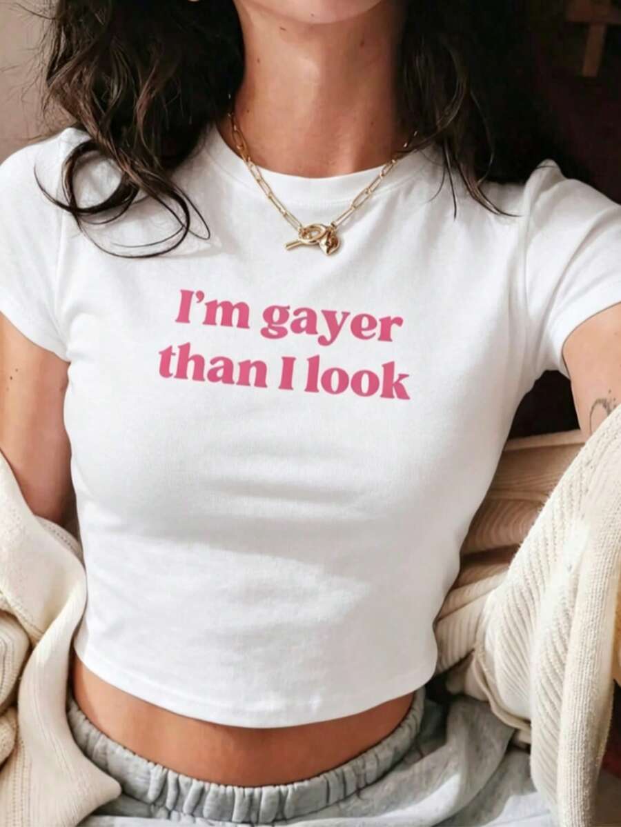 Women's Casual Neck Cropped T-ShirtI'm Gayer Than I Look LGBTQ+ Pride Crop Top - Short Sleeve Fitted Black T-Shirt, Comfortable Casual/Daily/Party Wear, Soft Fabric-Cozy Winter Essential & Casual Chic - trắng - Xem 1