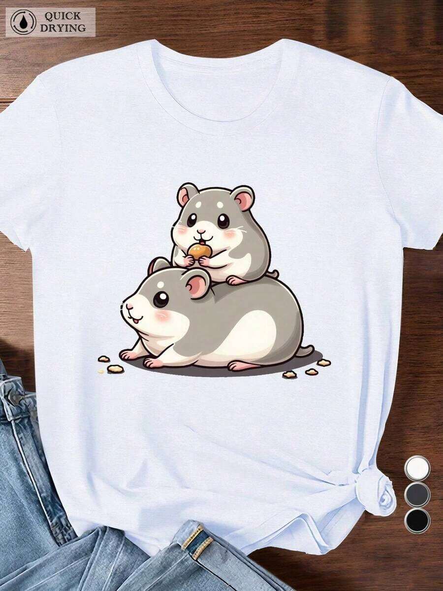 Oferta por tiempo limitado, compra limitada, flash oferta,blusas para dama casuales,poleras mujer,playeras de mujer>algodon,blusas>elegante,Camiseta casual para mujer, blanca, con un adorable estampado de hámster Jenga al estilo capibara, adornada con lindos corazones. Cuello redondo, manga corta, tejido suave y transpirable, ideal para uso casual o para amantes del anime. Lavable a máquina (varias tallas disponibles). Apta para todas las estaciones, cómoda y ajustada, se puede usar sola o combinada con otras prendas. ¡Inspirada en el encantador estilo de los capibaras! |   Diseño exquisito |   Suelto y cómodo |   Fácil de combinar | - Blanco - Ver 1
