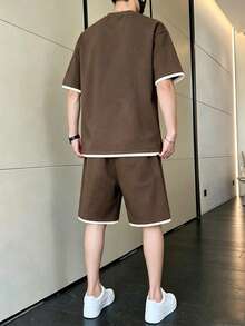 Men's Summer Contrast Color Round Neck Drop Shoulder Loose Casual T-Shirt And Drawstring Waist Shorts Set - Coffee Brown - View 3
