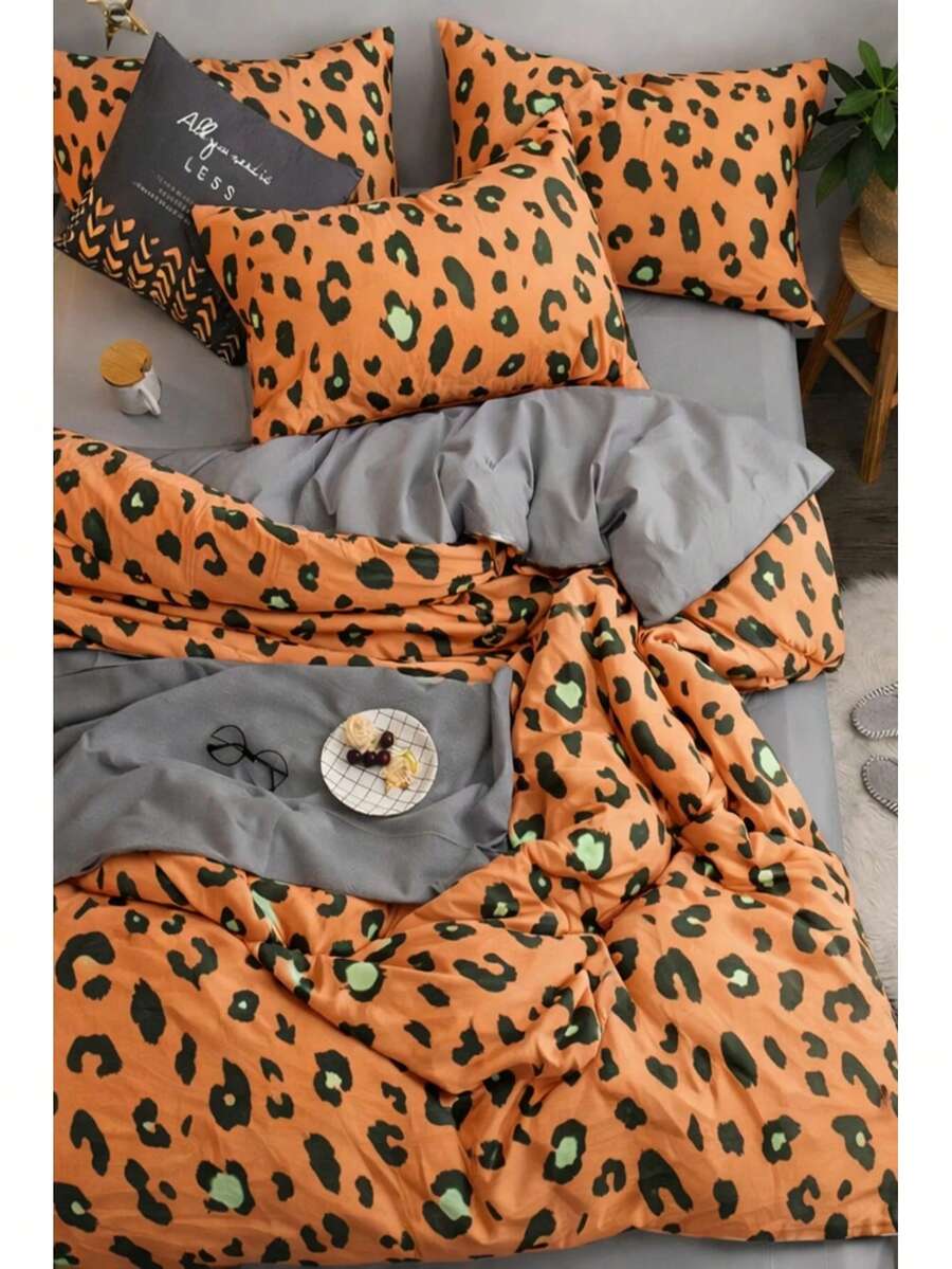 3/4 Piece Color Bedding Set, Solid Color Soft Skin-Friendly Duvet Cover Set, Minimalist Style Bedding Set, Comfortable & Breathable, Duvet Cover: 160x220 Cm / 200x220 Cm, Ideal For Bedroom, Guest Room And Dormitory, Includes 1 Duvet Cover And 1/2 Pillowcases (Filling Not Included), Includes 1 Bedsheet, Machine Washable Bedding Set - Orange - View 1
