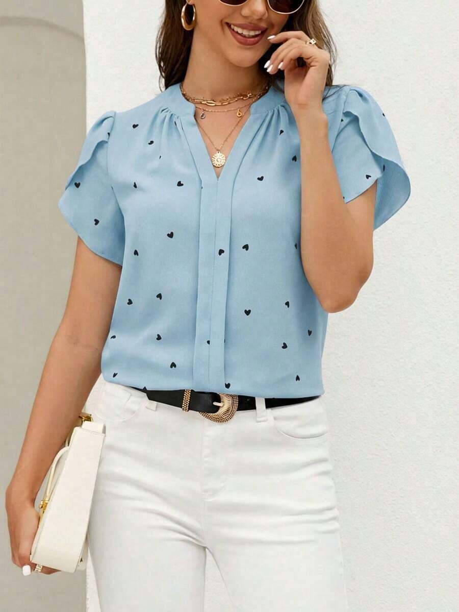 Blusa de mujer con estampado de corazón y mangas de pétalos, cuello en V, para verano y playa, con mangas cortas - verde menta - Ver 1