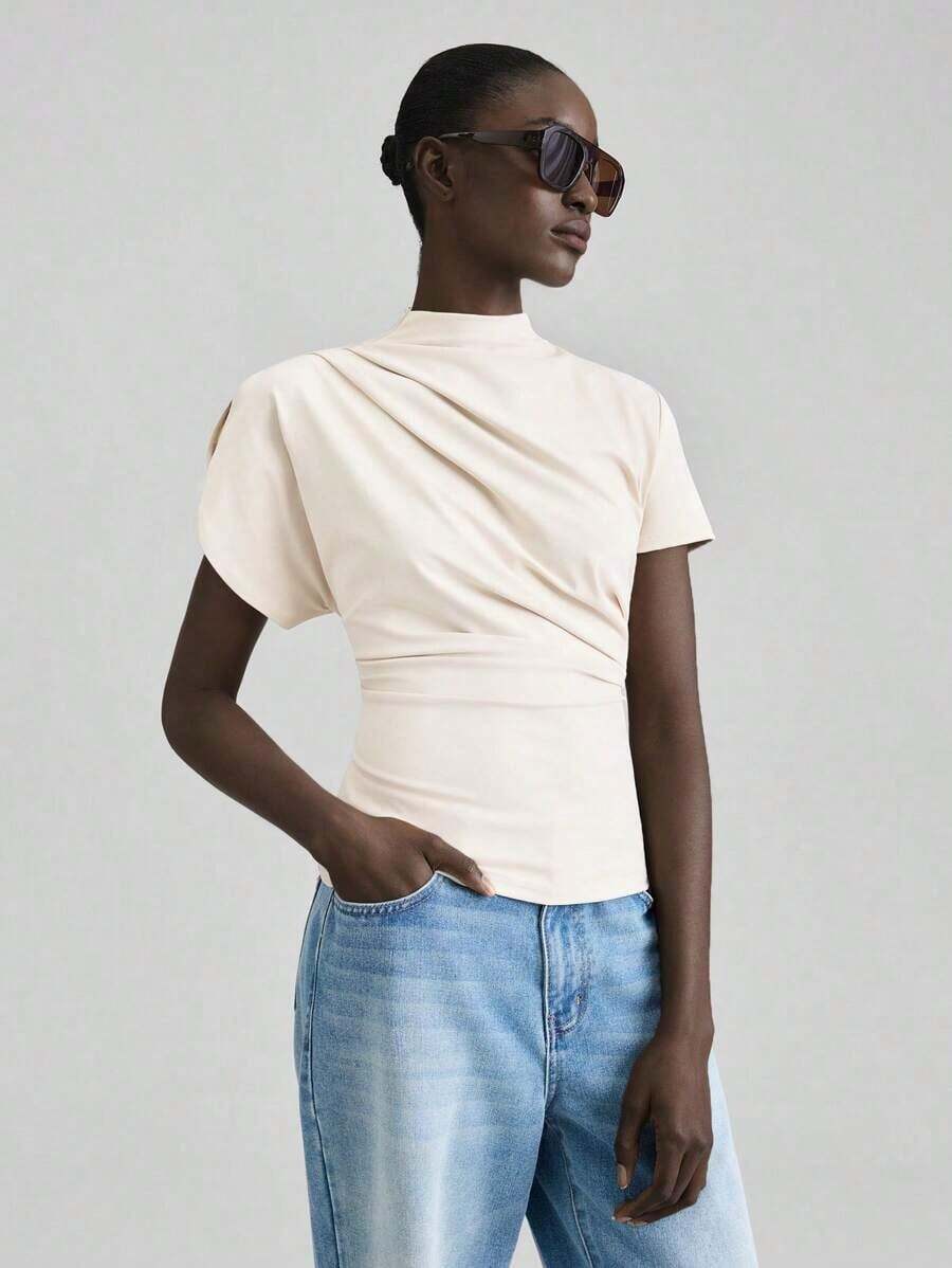 2026SS Nueva blusa de verano para mujer, uniforme de maestra, atuendo de aeropuerto para el Día de la Independencia, de tela elástica, camiseta azul sólida talla grande vendida, estilo casual cómodo, top de punto, diseño asimétrico, manga corta frun - Albaricoque - Ver 1