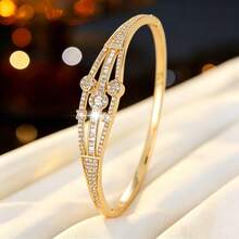 1pc Fully Paved Star Trail Bracelet, Luxury Niche Design Elegant Accessory, Versatile Daily Wear Bangle - Bracelet - View 3