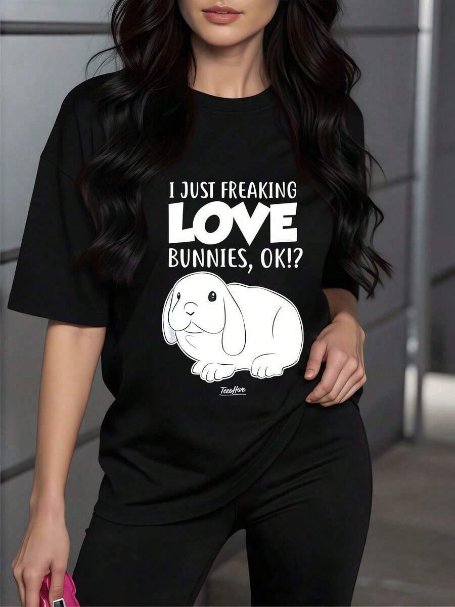 Adorable Soft Rabbit With A Fun Phrase Expressing Love For These Animals. Women's T-Shirt, 100% Cotton, Comfortable And Soft For Everyday Wear, 220g. New Summer Women's T-Shirt, Casual And Comfortable Crew Neck Top - 黑色 - 查看 1