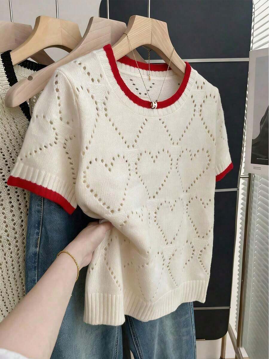 Blusa de punto holgada de cuello redondo y manga corta con diseño de corazón hueco y ribete de contraste en beige para mujer, suéter de manga corta para primavera/verano, últimas blusas de mujer, nuevas llegadas de blusas de punto para mujer - Albaricoque - Ver 1