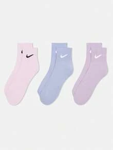 Nike Everyday 輕量快乾訓練襪 (3雙裝) 66%棉 33%聚酯纖維 1%彈性纖維 SX7677-903 - 彩色 - 查看 2