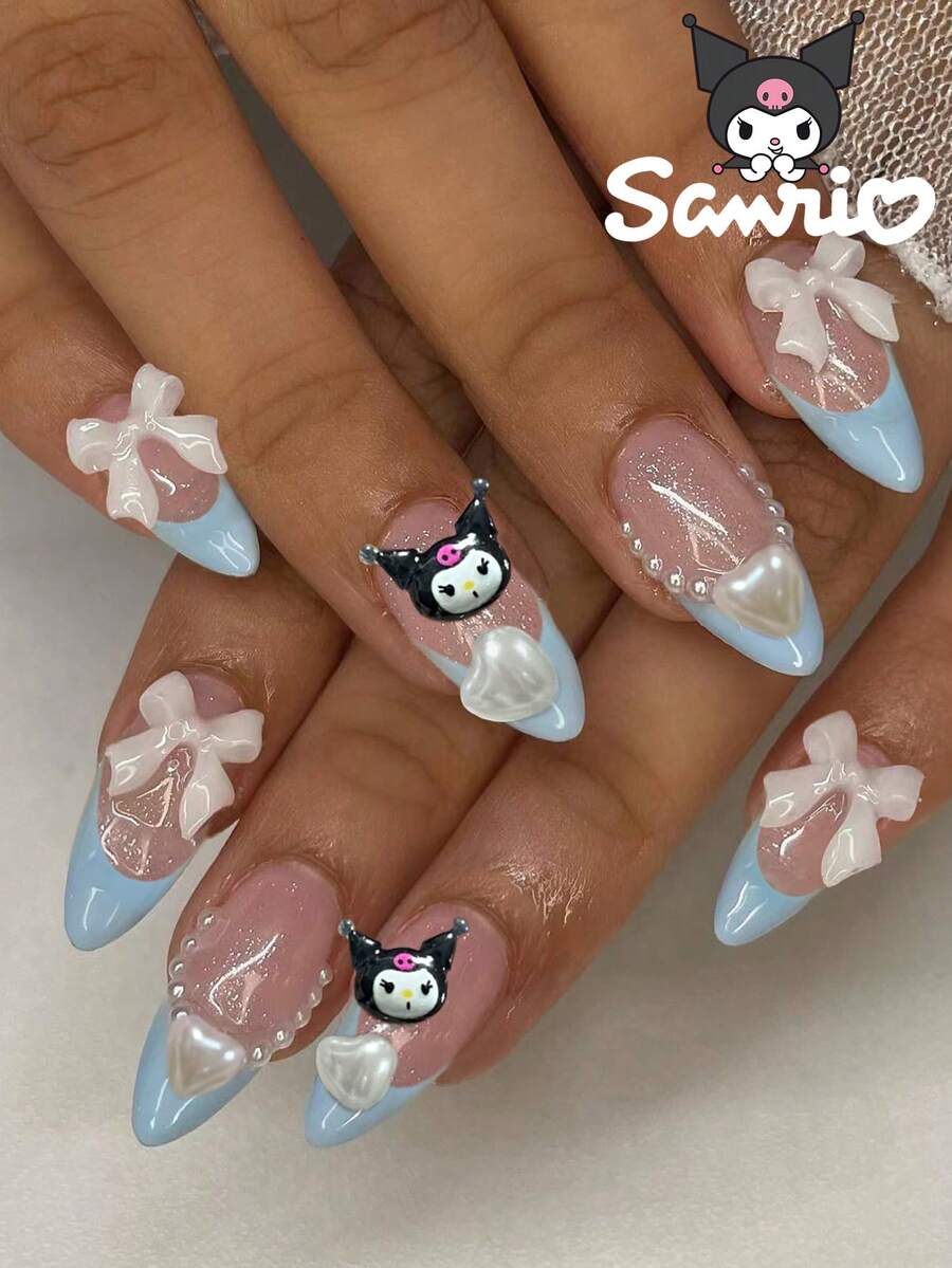 Sanrio Hello Kitty 24片裝 Y2K 長杏仁形亮片與藍色法式指尖穿戴甲,裝飾可愛 Hello Kitty 與 Kuromi、珍珠、愛心、花朵與蝴蝶結,完美貼合壓克力假指甲套組,適合女孩日常、派對與聚會使用 - 彩色 - 查看 1