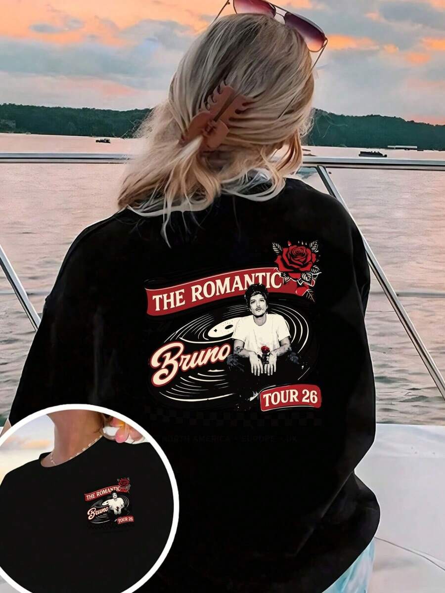 [Camiseta de dibujos animados de Bruno] Camiseta casual para mujer con estampado frontal y trasero - Linda camiseta de dibujos animados de Bruno, con estampado de viaje romántico, cuello redondo y detalles de apliques, manga corta de corte regular. - Negro - Ver 1