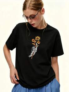 Camiseta Oversize de 180g para Mujer con Estampado de Calavera y Girasol, Top de Verano de Manga Corta, Camiseta Casual de Corte Holgado con Estampado de Moda, Estilo de  2024, Regalo para Amigas, Familia, Oficina y Actividades de Building - Camiseta Vintage de Estilo Urbano Unisex de Algodón, Manga Corta y Cuello Redondo. - Negro - Ver 7