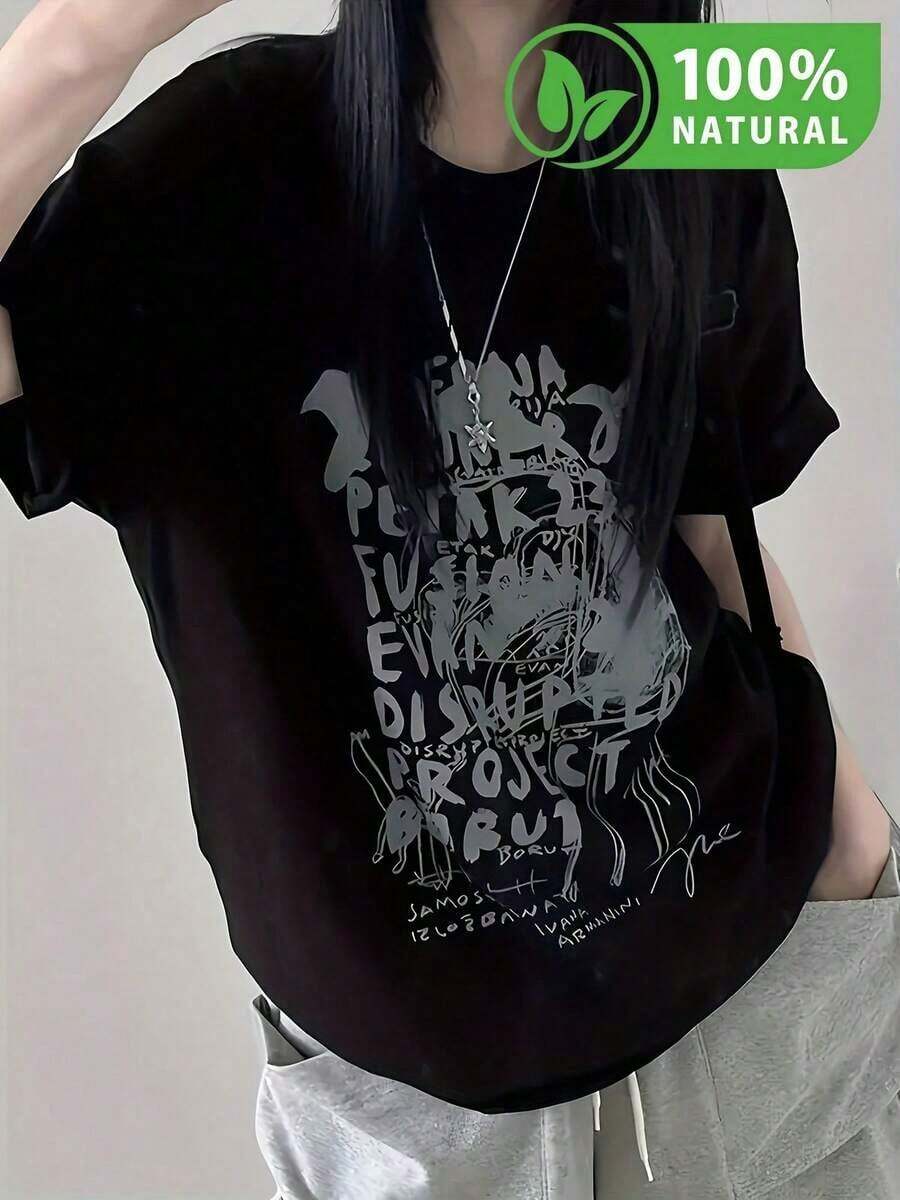 Playera negra con diseño gráfico único de arte urbano para estilo casual moderno perfecta para destacar tu look en México cómoda y versátil ideal para cualquier ocasión imprime tu creatividad y personalidad combina con jeans o shorts para una apariencia fresca y audaz camiseta individual no incluye accesorios - Negro - Ver 1