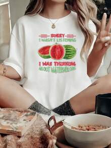 Camiseta de talla para mujer con estampado de sandía - Texto divertido: Lo siento, no estaba escuchando. . . Estaba pensando en la sandía - Camiseta suave de estilo Y2K para el verano, top casual de cuello redondo, adecuada para combinar con pantalones y mantas para uso casual en casa - Camiseta unisex de algodón suelto de manga corta y cuello redondo de estilo vintage urbano. - Blanco - Ver 7