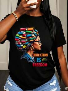 Camiseta Casual para Mujer con Estampado Gráfico de Libros y Frases como "La Educación es Libertad" para la Escuela y Uso Diario - Negro - Ver 6