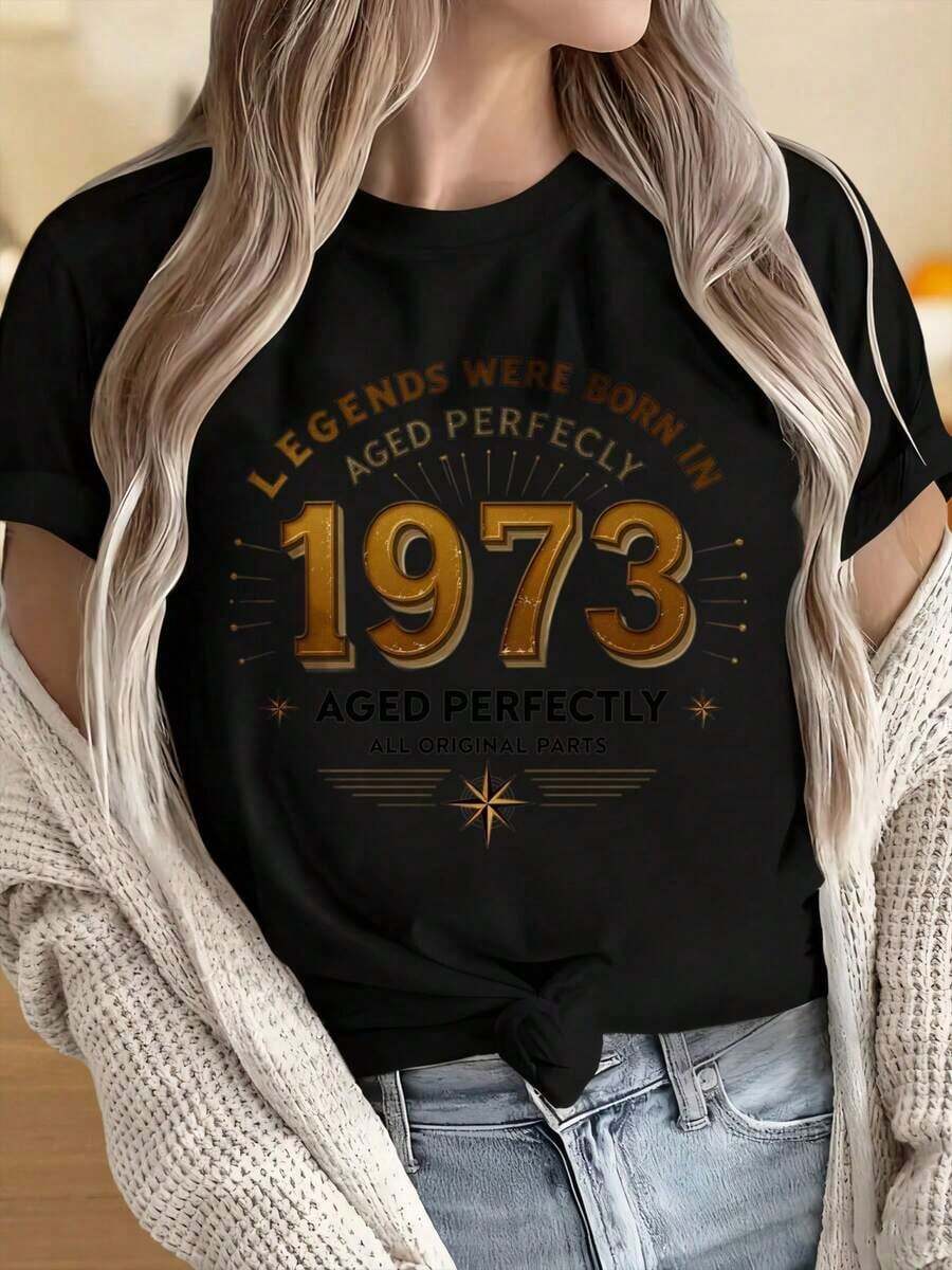 Camisetas para Hombre y Mujer con Cuello Redondo y Mangas Cortas. Las Leyendas Nacieron en 1973, Envejecidas a la Perfección. Todas las Piezas Originales. Camiseta Vintage de Cumpleaños para Hombre y Mujer. Idea de Regalo Clásica. Estampados Divertidos Ideales para Fiestas de Navidad, Actividades Deportivas, Fiestas de Fin de Año, Salidas, Deportes y Otros Regalos Festivos. - Negro - Ver 1
