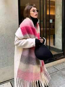 1件女款冬季圍巾，馬尾造型彩色條紋格紋仿喀什米爾披肩，加厚保暖，女款時尚流蘇刷毛圍巾 - 彩色 - 查看 3