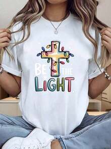 1 pieza, 2026, Camiseta Be The Light Cross con diseño de luces coloridas para mujeres y hombres, ropa casual inspirada en la fe, tops de verano, ropa 100% algodón para mujer, tops de verano, conjuntos de playa para mujer. Adecuado para primavera, verano y otoño. - Blanco - Ver 4
