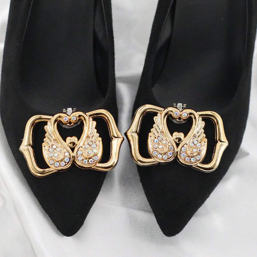 1 par de Clipes de Sapato em Formato de Cisne Coração para Sandálias - 7,3cm Enfeite de Cisne Duplo de Bambu Dourado com Strass, Decoração de Cristal Aurora ABS Brilhante para Sandálias, Saltos e Sapatilhas de Verão, Acessórios de Sapato para Casamento, Festa e Noiva para Mulheres - Dourado - Visão 1