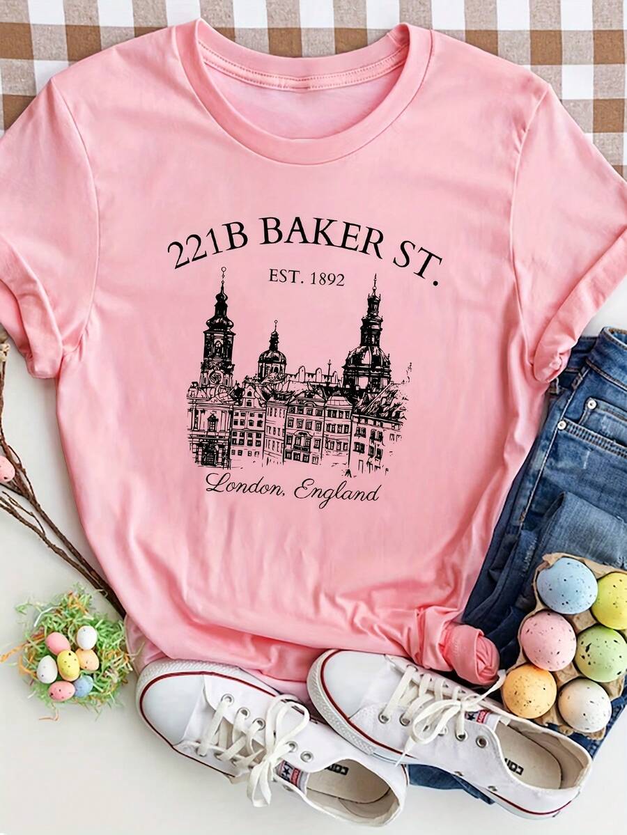 Camiseta Gráfica de Mujer "London" - Estampado "221B Baker St. London, England", Manga Corta, Cuello Redondo, Top Casual de Verano, Blanca con Letras Negras, Camiseta para Dama - Negro - Ver 1