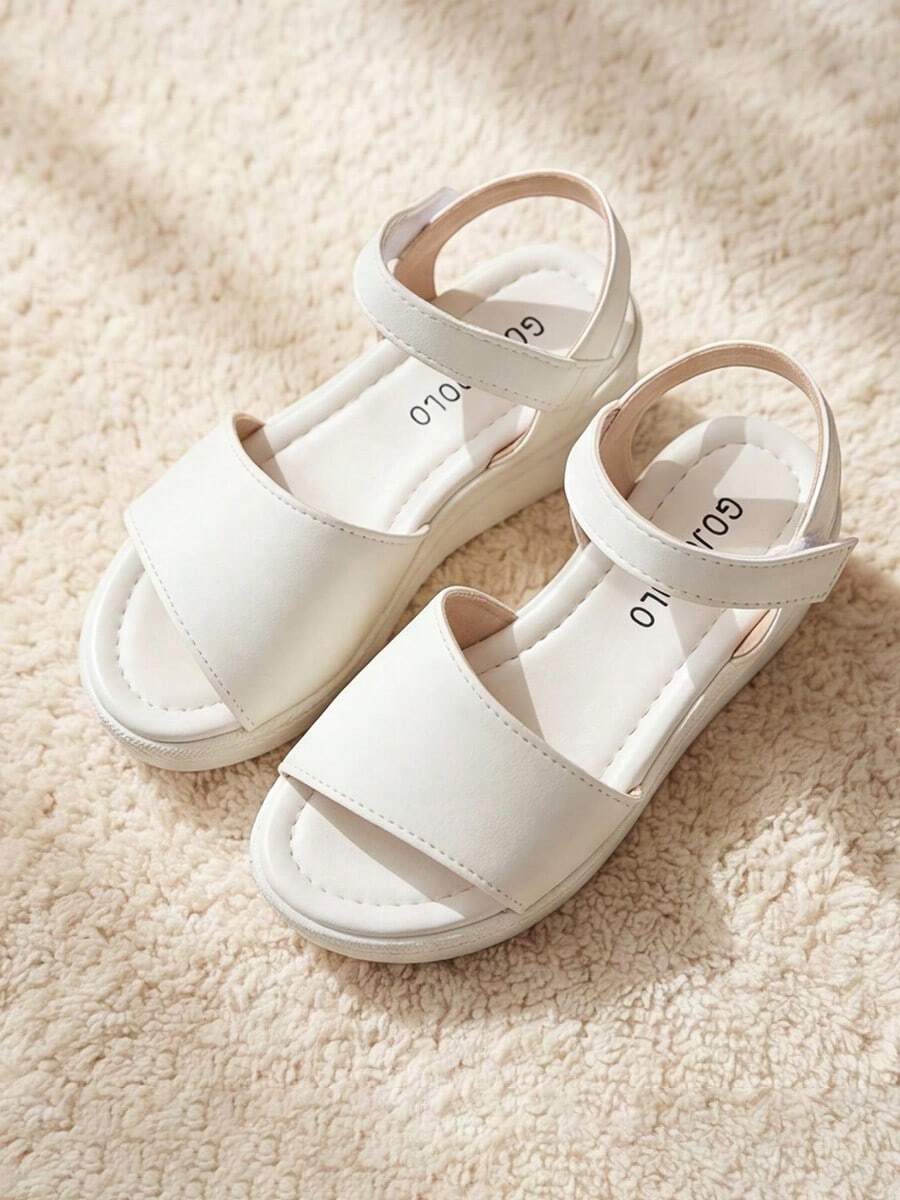 Sandal Putih Anak Usia 3-12 Tahun untuk Musim Panas & Semi, Platform Putih Satu Bagian, Tali Pengikat Velcro yang Dapat Diatur, Hak Sedang-Rendah, Sol Tebal, Lembut & Nyaman, Membuat Kaki Terlihat Lebih Panjang, Gaya Sekolah, Cocok untuk Pemakaian Sehari-hari, Sekolah, Pantai, Acara Formal - Putih - View 1