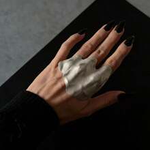 Asymmetrical Pleated Knuckle Ring, Unique Sophisticated Jewelry Accessory With Minimalist Chic Vibe - Wrinkled Joint Ring - View 8