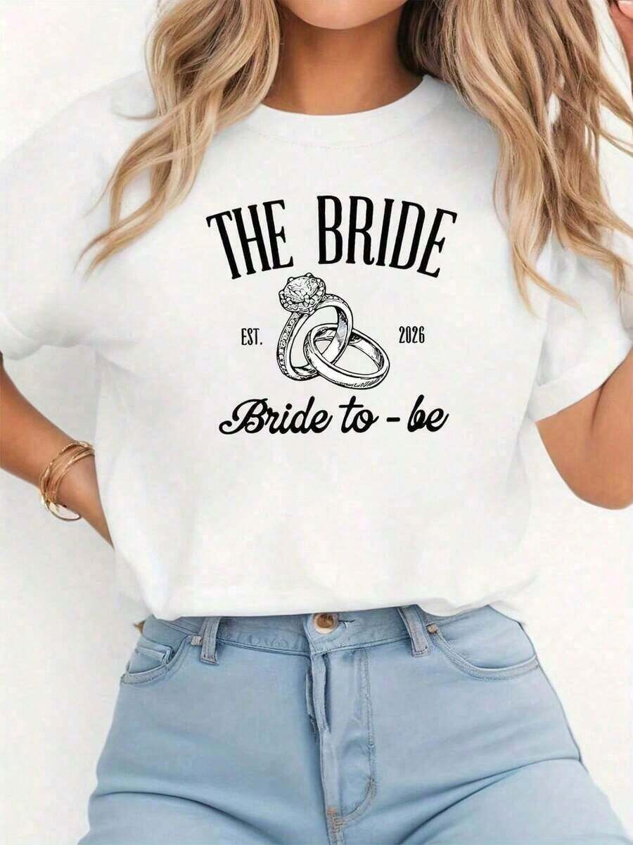 Playeras de mujer. Nueva y elegante camiseta de algodón para mujer. The Bride Est. Camiseta de mujer con estampado de anillo de futura novia 2026, top para despedida de soltera y preparación de boda, estilo minimalista y elegante, manga corta, camiseta de estilo urbano diario, camiseta de moda para mujer con estampado gráfico, manga corta, cuello redondo, holgada, cómoda y suave, para atuendos diarios, atuendo para el Día de la Madre, blusas casuales para mujer 2026. - Blanco - Ver 1