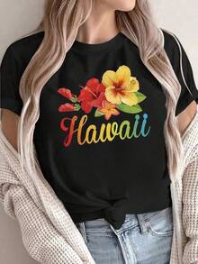 Camiseta Casual de Manga Corta para Mujer con Estampado Floral Vibrante de Hibisco Hawaiano - Cuello Redondo Suave, Corte Relajado para Atuendos Casuales y Vacaciones Hawaianas, Ropa de Viaje, Camisa de Estilo Tropical, Ropa Casual Duradera - Negro - Ver 6