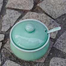 Sal de porcelana con tapa y cuchara, recipiente de sal de 4.5 onzas para especias y condimentos, elegante decoración de mostrador de cocina, celadón chino - Verde Claro - Ver 5