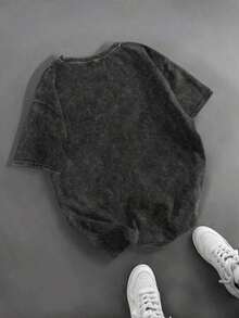 Camiseta de manga corta con estampado de trono de cristal en lavado vintage para tallas grandes.Un artículo imprescindible para mujeres en primavera y verano, adecuado para reuniones casuales y un regalo ideal para ella.100% algodón - Negro - Ver 2