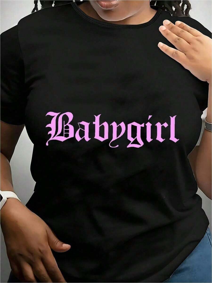 Camiseta única Baby Girl estilo y2k con diseño atractivo en letras rosas perfecta para destacar tu personalidad y seguir las de moda en México ideal para cualquier ocasión y para quienes aman la moda urbana - Negro - Ver 1