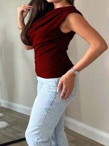 Top corto asimétrico elegante, básico, casual, único y hermoso para mujer de talla grande, top ajustado y sexy con hombros descubiertos para el verano - vino de Borgoña - Ver 4
