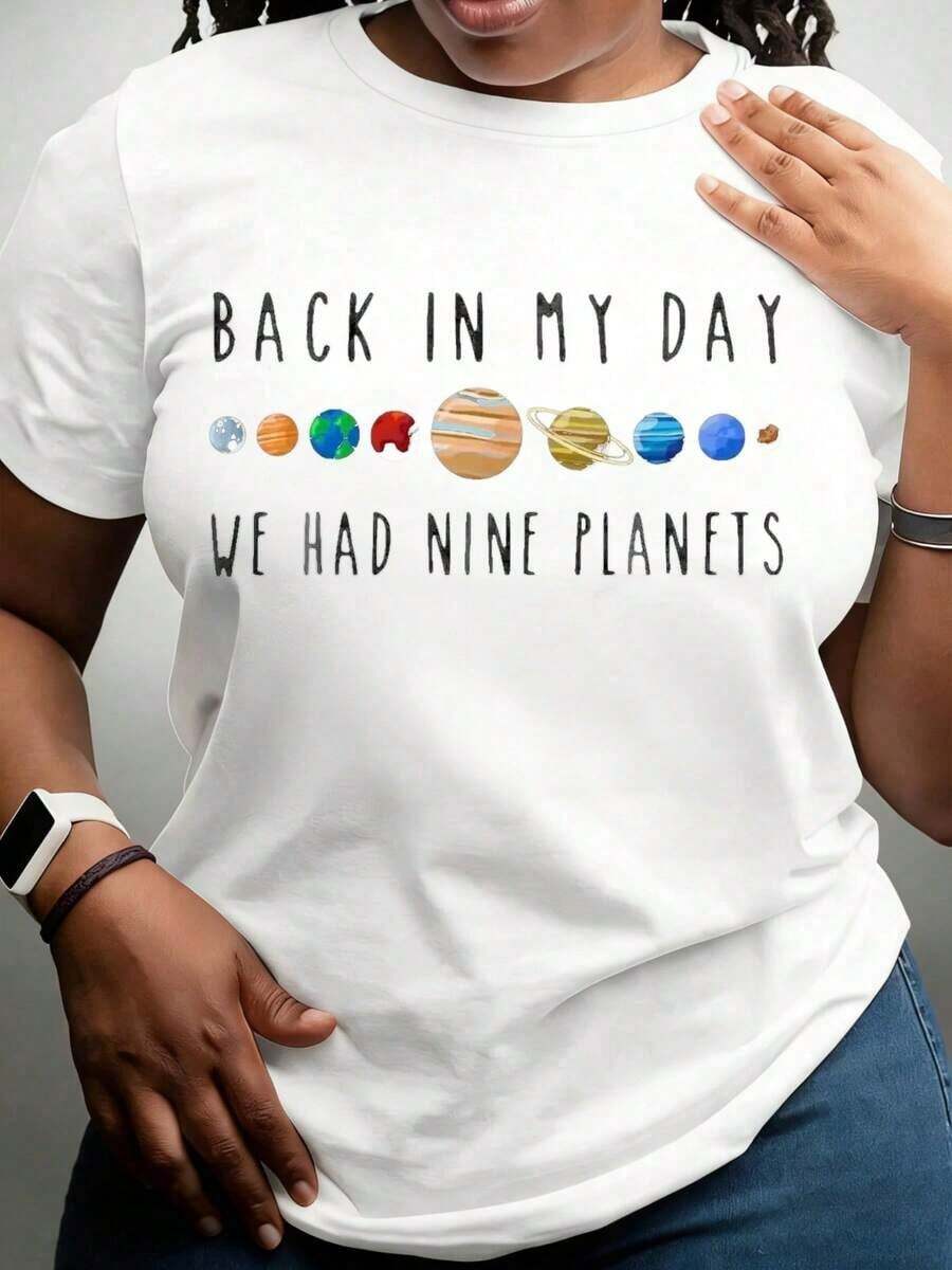 En mis días teníamos nueve planetas - Camiseta de humor científico retro del sistema solar - Estilo callejero vintage unisex, de algodón, manga corta, cuello redondo, 100% algodón - Blanco - Ver 1