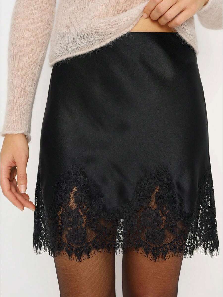 Women Lace Trim Silk Mini Skirt Y2k Lacy Satin A Line Half Silp Short Skirt Cute High Waist Underskirt Vintage Summer Vacation Beach Going Out Outfit Streetwear - 黑色 - 查看 1