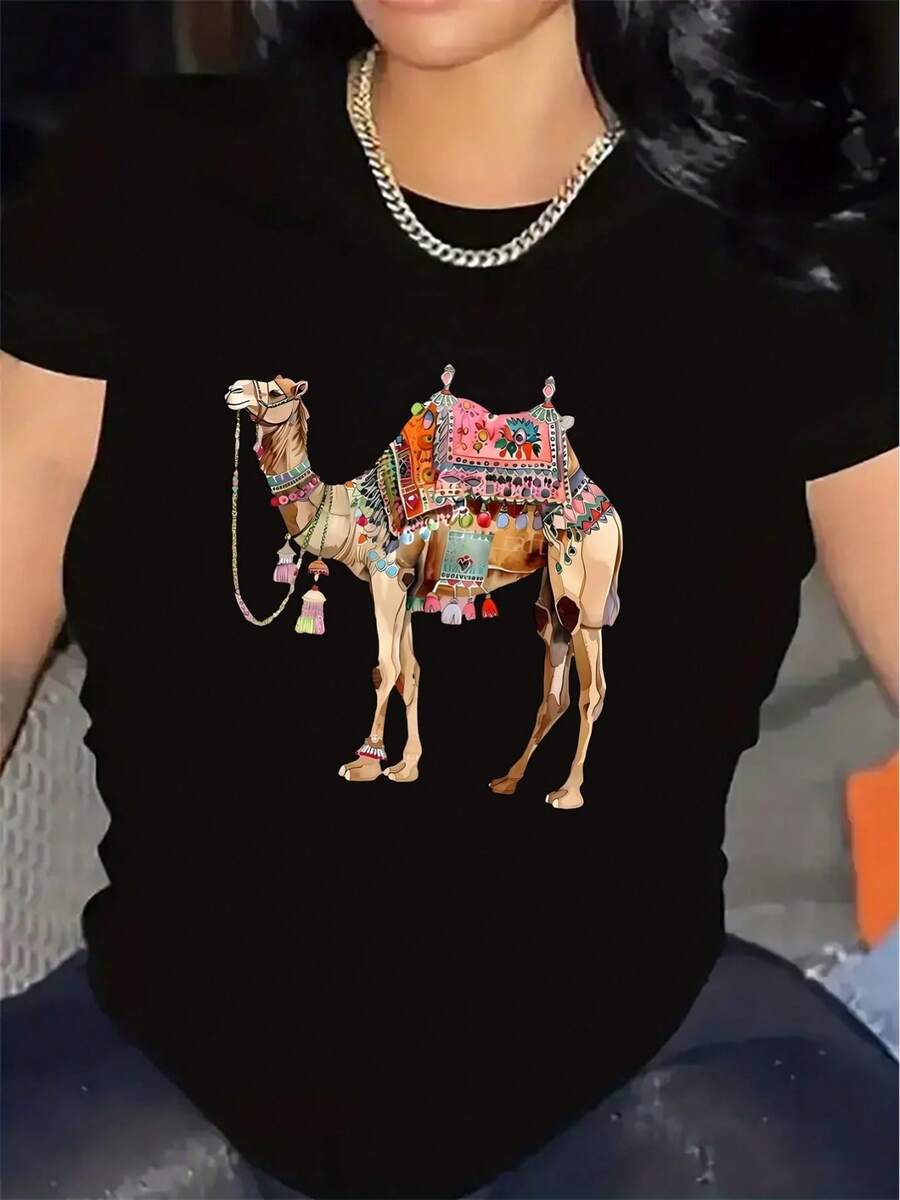 Camiseta de manga corta ligera y duradera, con un vibrante diseño de camello, ideal para salidas informales en casa, cenas o eventos al aire libre, ofreciendo un ajuste cómodo para el uso diario. Camiseta de algodón familiar coordinada. - Negro - Ver 1