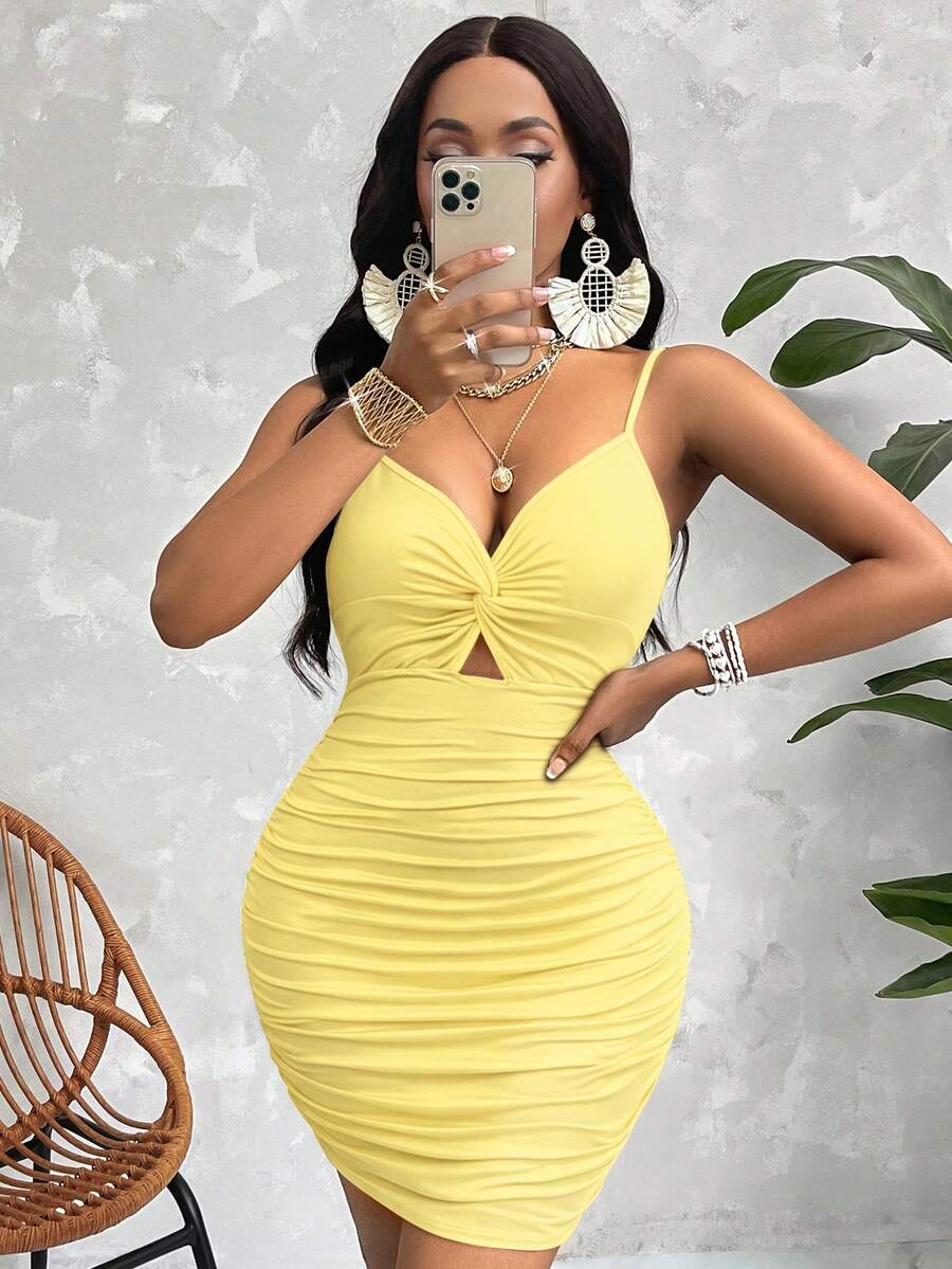 AIJ Amarilo Twist Strap Ruched Bodycon Dress (Random Floral Print) Elegant