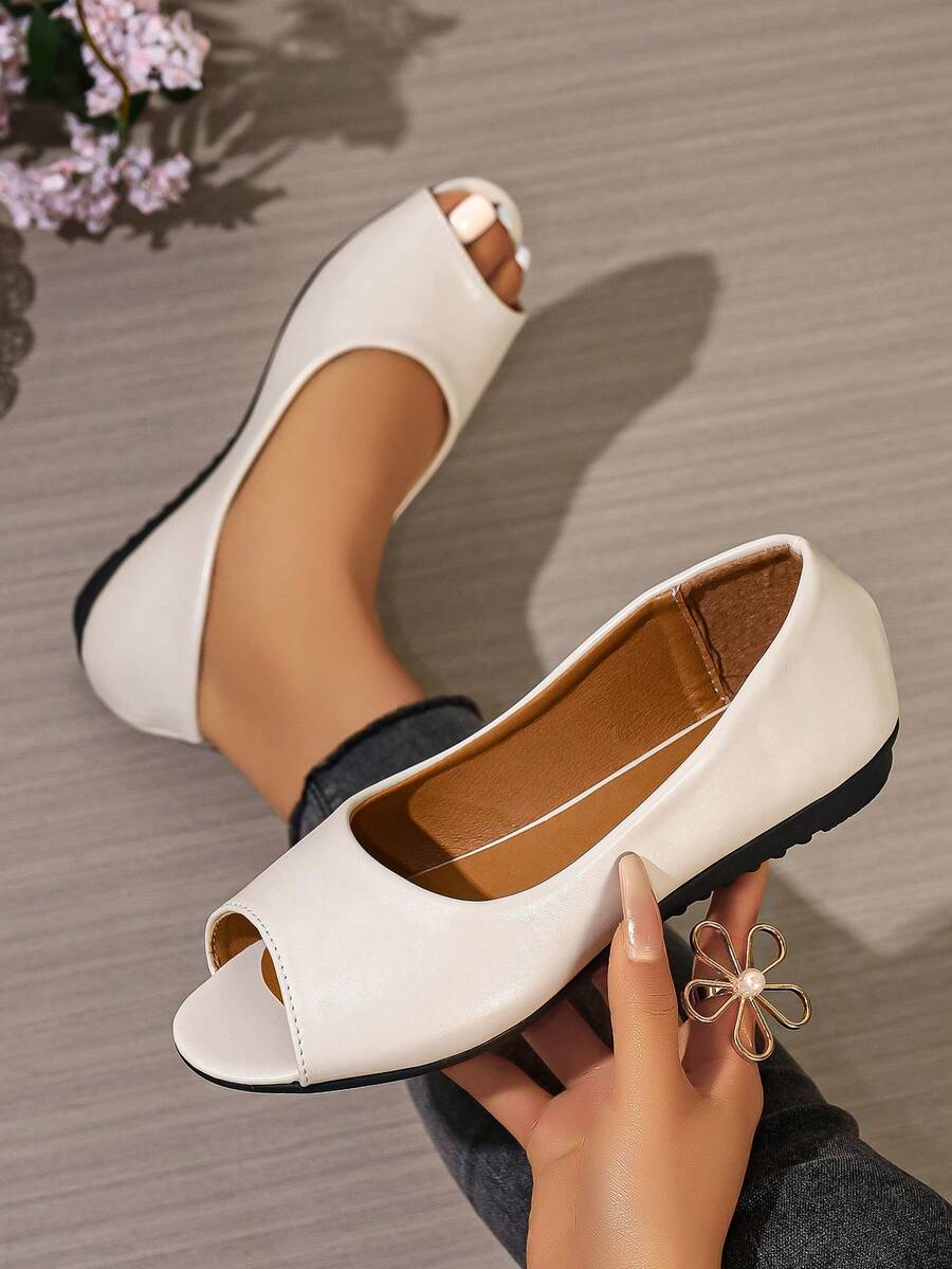 Women's Fashion Round Toe Slip-On Comfortable Elegant Flat Sandals, Suitable For Spring & Summer, Plus Size - Beige - View 1
