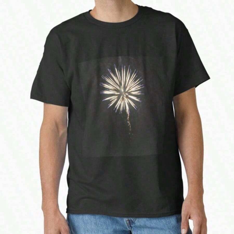 Canadian Of Guyana - Maple Leaf Cutout On The National Flag Of Guyana Classic T-Shirt Women's Tees - 黑色 4 - 查看 1