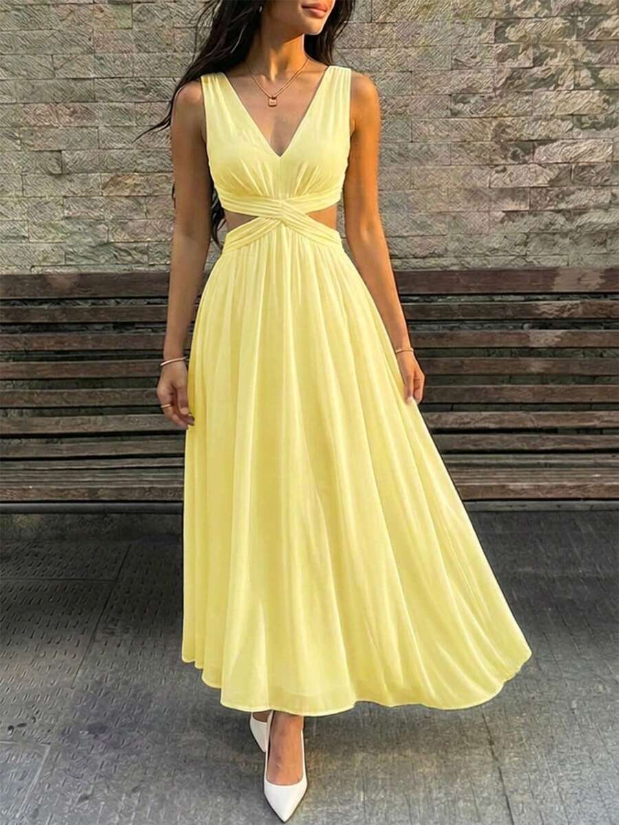 Women's Yellow Romantic Halter Neck 3D Rose Applique Ruffle Hem Backless Mini Dress, Summer Back To School Party Wedding Guest Midsummer Party Outfit - Yellow - View 1