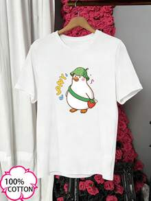 Camiseta de verano con un estampado único que muestra a unüino de dibujos animados con un sombrero de cáscara de sandía y una bufanda verde, sosteniendo fresas. Adecuada para ropa casual de mujer, top de manga corta con propiedades absorbentes de sudor y transpirablesDaily Casual Round Neck Short Sleeve-Shirt Women - Blanco - Ver 7