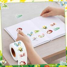 500pcs Colorful Cute Insect Doodle Stickers, 1 Inch 8 Patterns, Floral Sealing Labels, Envelopes, Magazines, Phone Cases, Water Bottles, Laptops, Scrapbooking, Party Favors, PVC Waterproof Stickers - Cute and Soft Insects - View 2
