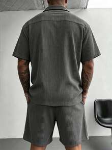 男士灯芯绒衬衫领上衣和短裤两件套，休闲街头服饰 - 深灰色 - 查看 2