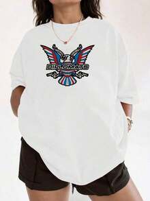 Comfortable Eagle With Wings In Red, Blue, And White Colors Symbolizing Strength, Freedom, And Courage, Carrying A Skull And Two Pistols As An Emblem Of Power. Women's 100% Cotton T-Shirts, Casual, Modern, And Comfortable Style For Everyday Wear. Fashion All-Match Women's Short Sleeve T-Shirt, Basic Style For Inner & Outer Wear - 白色的 - 查看 12