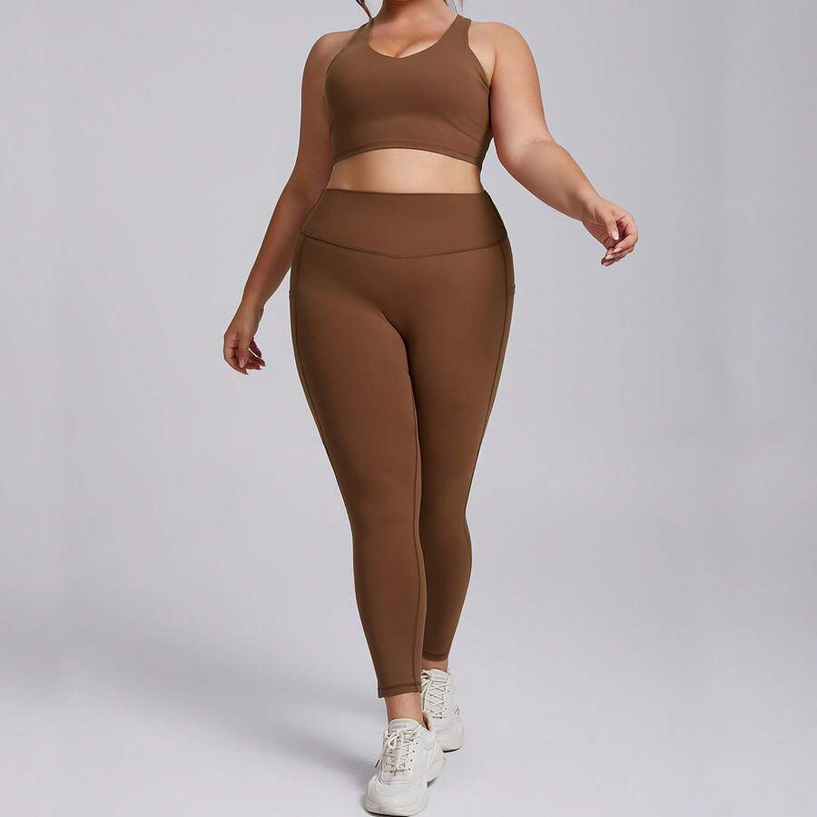 Set deportivo para mujer de talla grande, conjunto ajustado de 2 piezas con bolsillo, tela elástica efecto segunda piel para yoga y entrenamiento - Sujetador y pantalón color moca - Ver 1