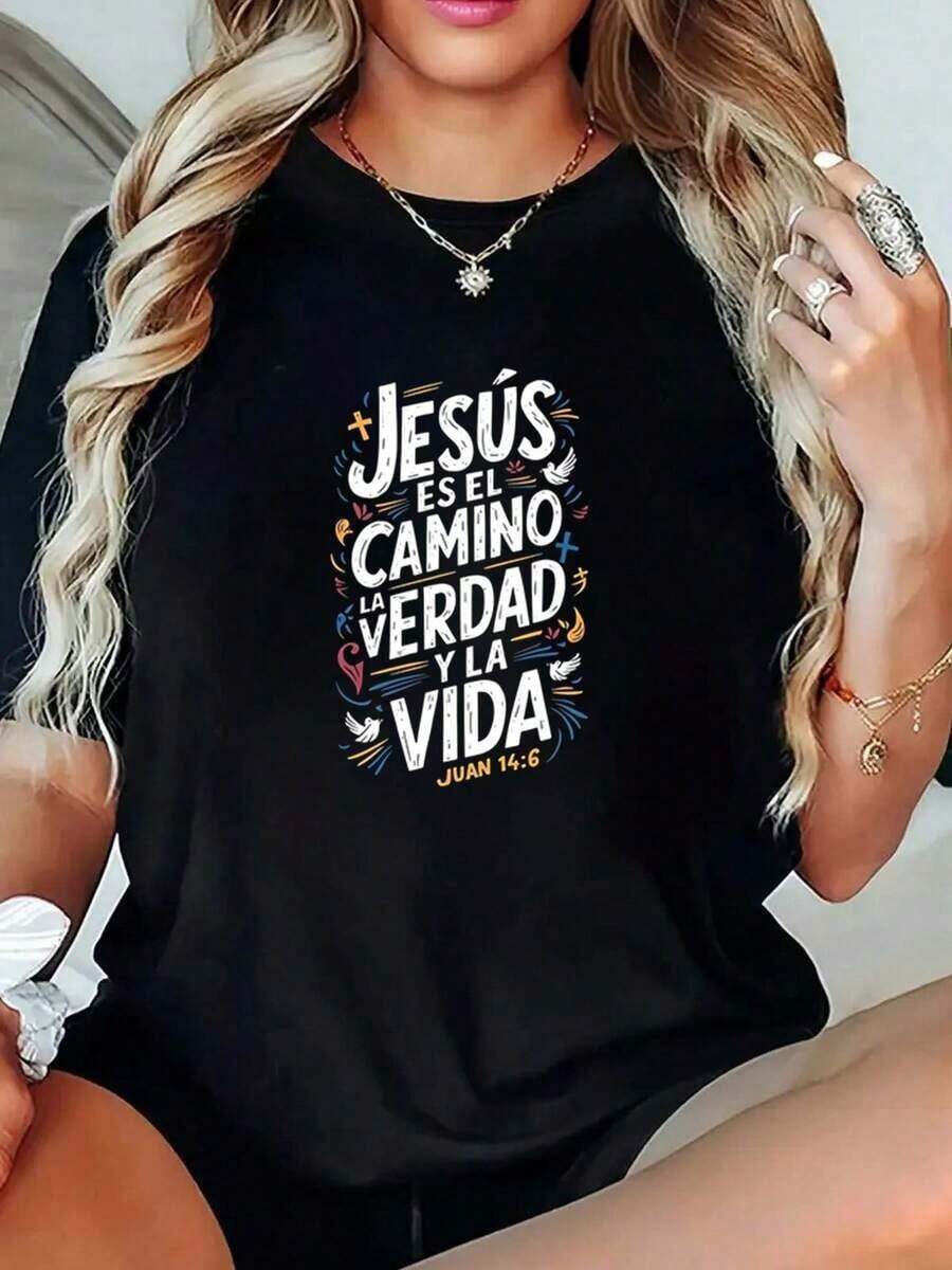 Camiseta negra cristiana mensaje inspirador estampado "Jesús es el camino" estilo casual para mujeres jóvenes ocasión diaria tallas variadas moda femenina popular en línea - Negro - Ver 1
