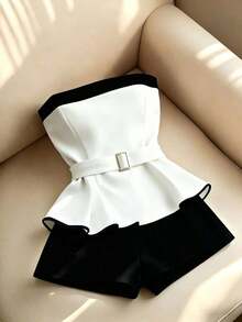 Conjunto de 2 piezas de top corto con hebilla en la cintura en contraste de color negro y blanco, y shorts casuales - Negro - Ver 9